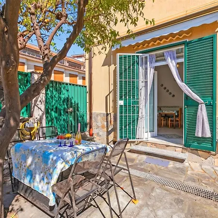 Baia Serena With Terrace & Parking - Happy Apartment San Bartolomeo Al Mare