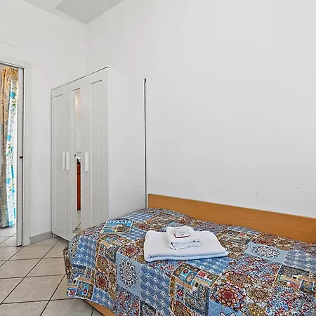 Baia Serena With Terrace & Parking - Happy Apartment San Bartolomeo Al Mare