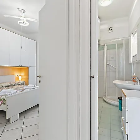 Apartment Baia Serena With Terrace & Parking - Happy San Bartolomeo Al Mare
